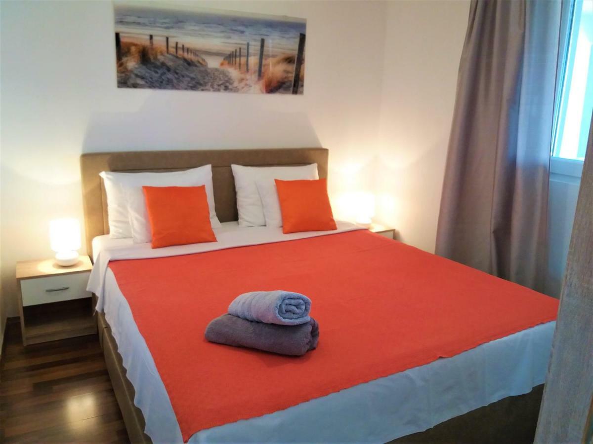 Apartment Roko Vir Buitenkant foto